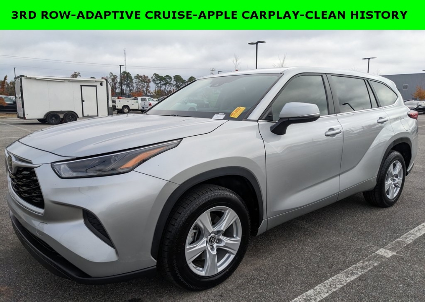 2023 Toyota Highlander L's photo