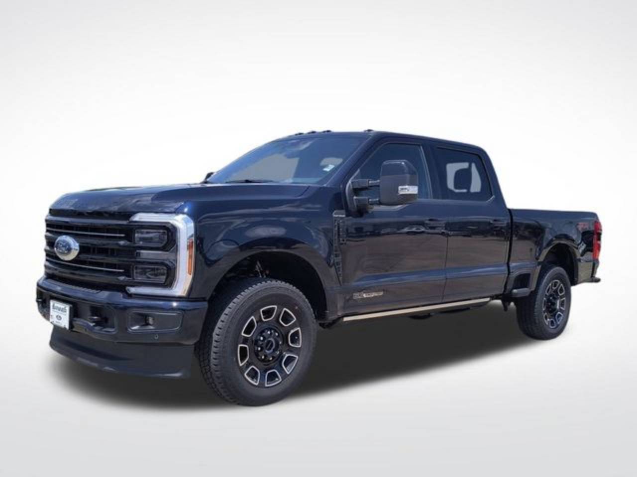2025 Ford F-250 Super Duty Platinum's photo