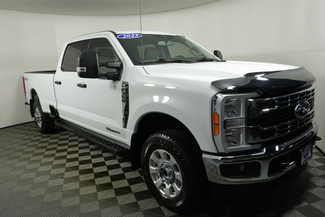 Used 2023 Ford F-350 Super Duty XLT with VIN 1FT8W3BT8PED16169 for sale in Kansas City