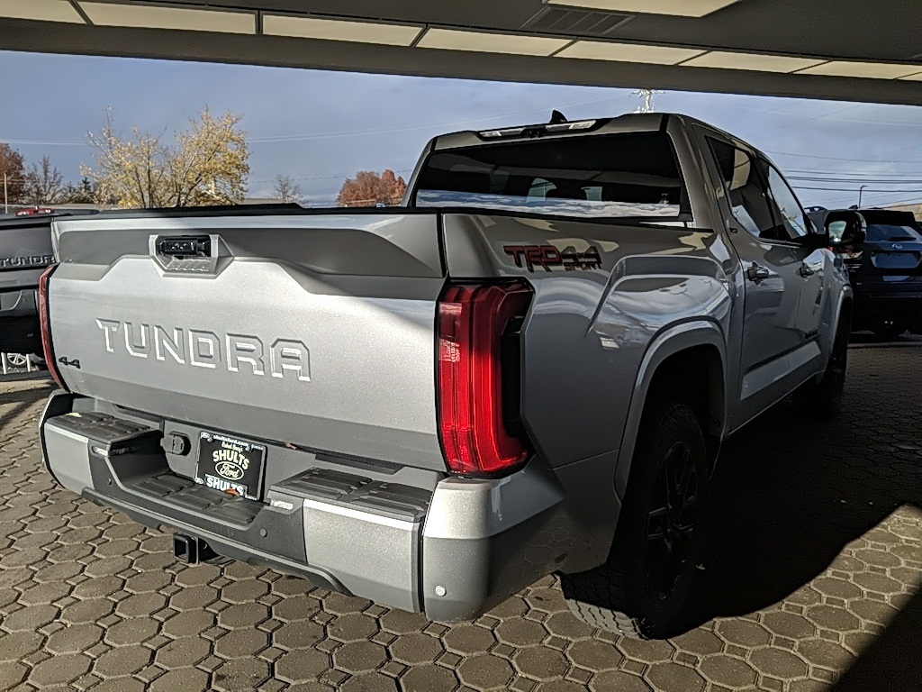 2022 Toyota Tundra SR5 photo 3