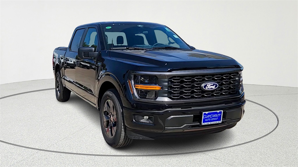 2025 Ford F-150 STX's photo