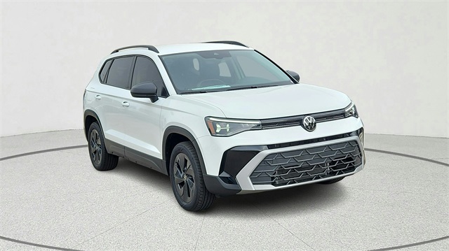 2025 Volkswagen Taos S's photo