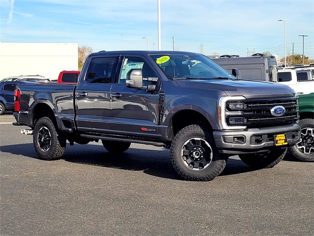 2026 Ford F-350SD Platinum