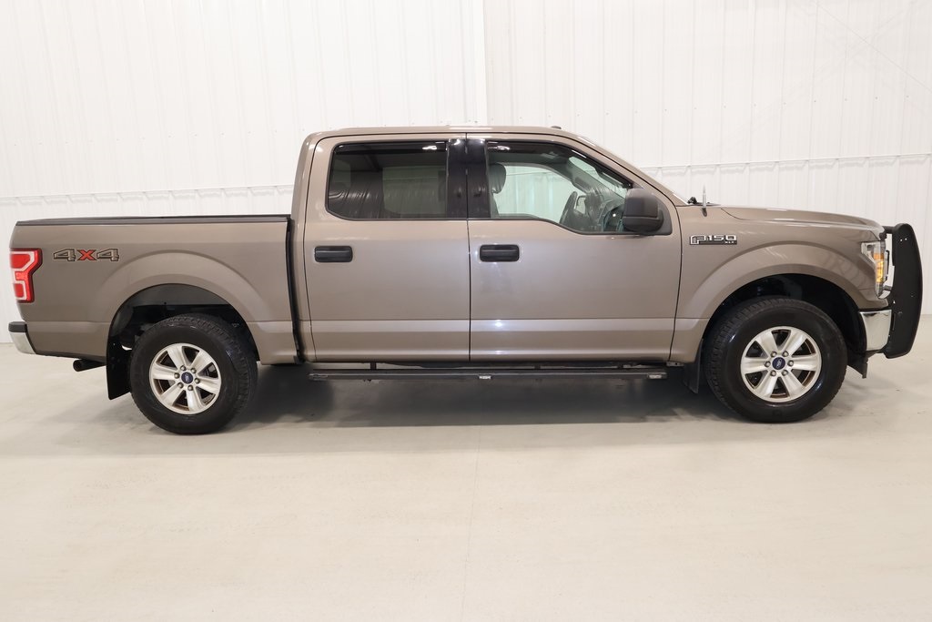 2018 Ford F-150 XLT photo 2