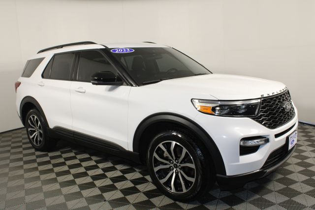 Used 2023 Ford Explorer XLT with VIN 1FMSK8DH6PGA22518 for sale in Kansas City