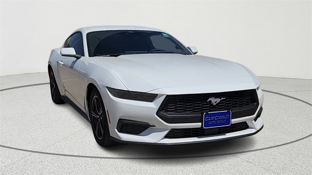2025 Ford Mustang EcoBoost's photo
