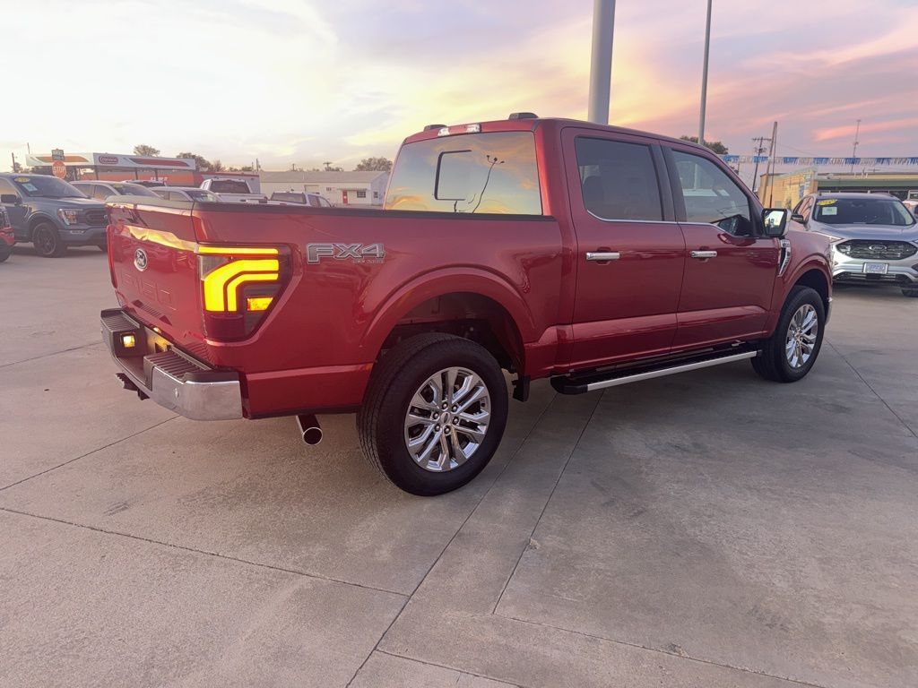 2025 Ford F-150 Lariat photo 3
