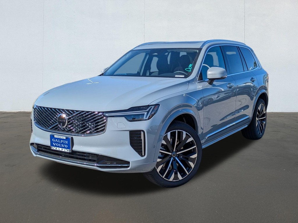 2026 Volvo XC90 B6 Plus 7-Seater