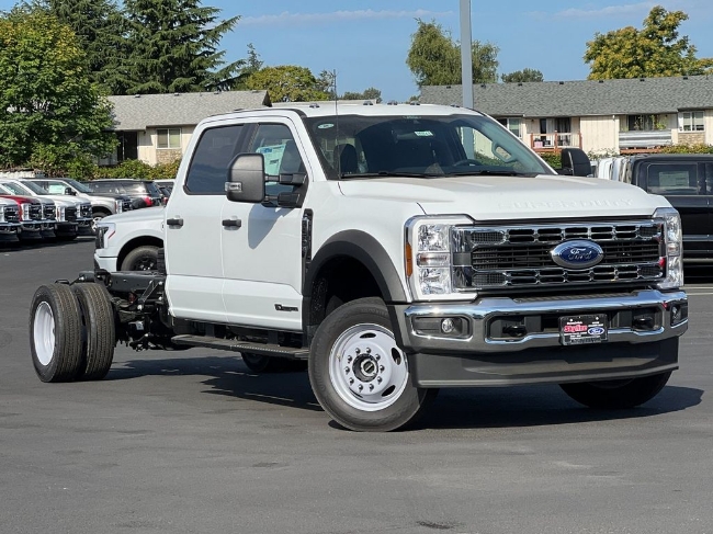 2025 Ford F-450SD XL