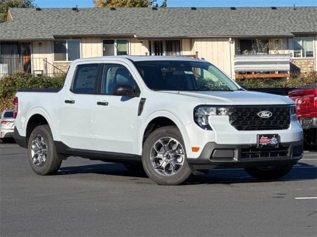 2025 Ford Maverick XLT