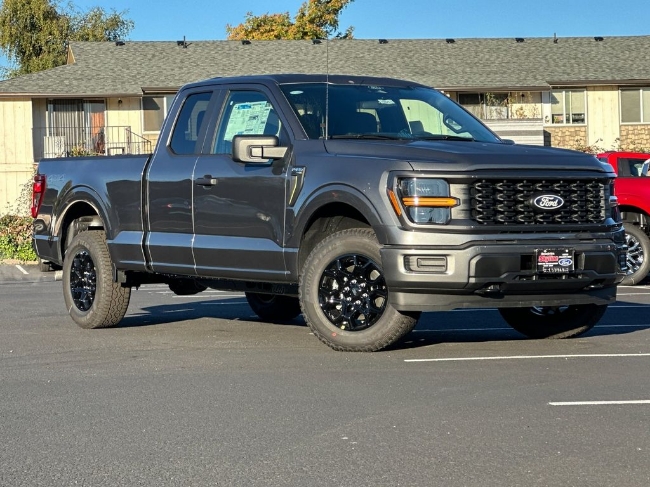 2025 Ford F-150 STX