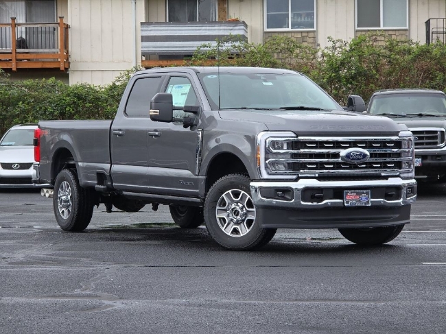2025 Ford F-350SD LARIAT
