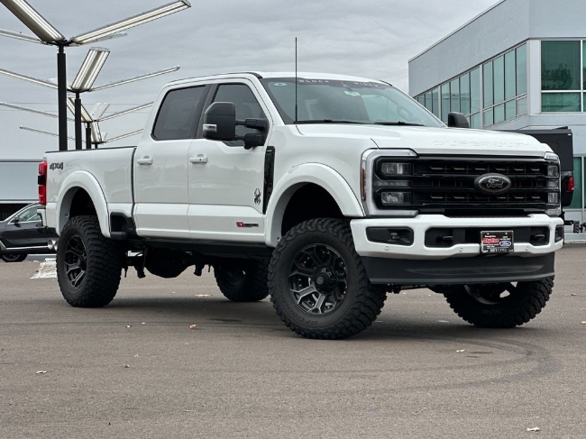 2024 Ford F-250SD Black Widow