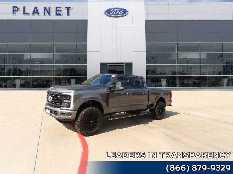2025 Ford Super Duty F-250 SRW Platinum 4WD Crew Cab 6.75' Box