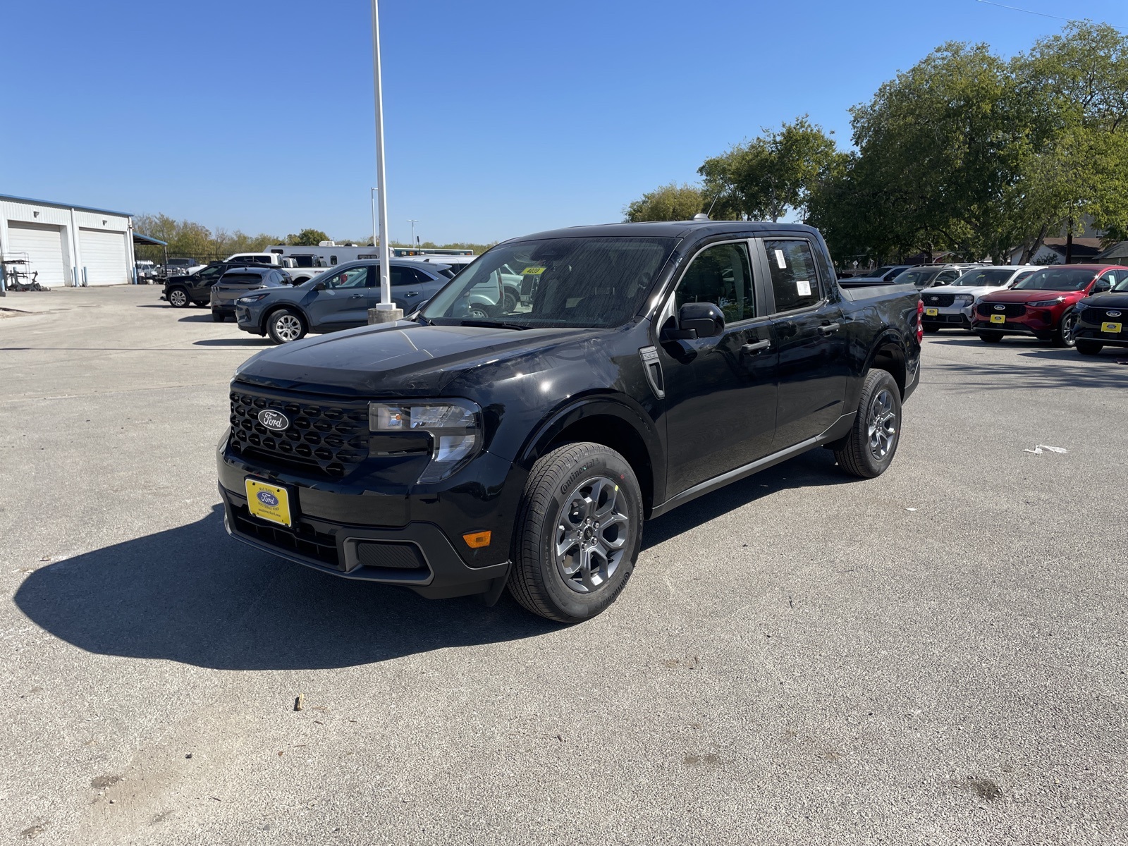 2025 Ford Maverick XLT's photo