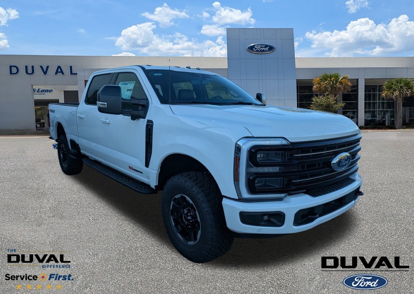 2026 Ford F-250 Super Duty Platinum's photo