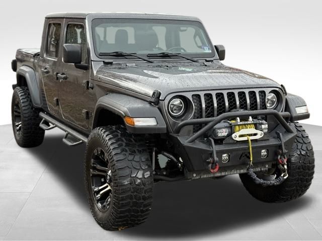 2020 Jeep Gladiator Sport photo 3
