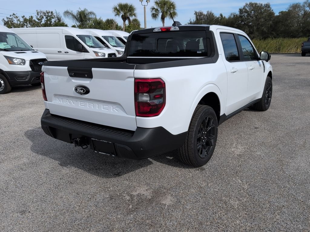 2025 Ford Maverick Lariat photo 3