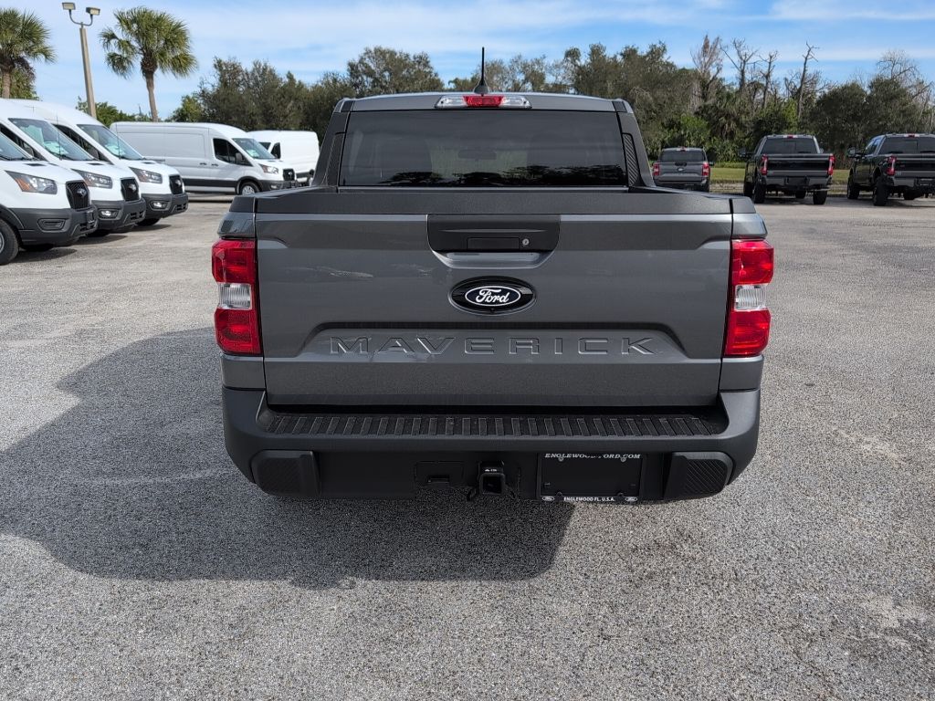 2025 Ford Maverick XLT photo 3
