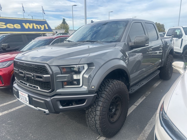 2020 Ford F-150 Raptor