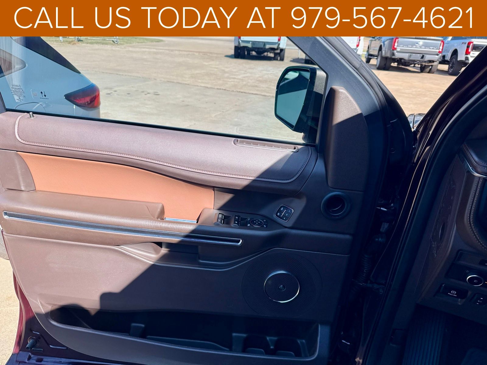 2023 Ford Expedition King Ranch photo 4