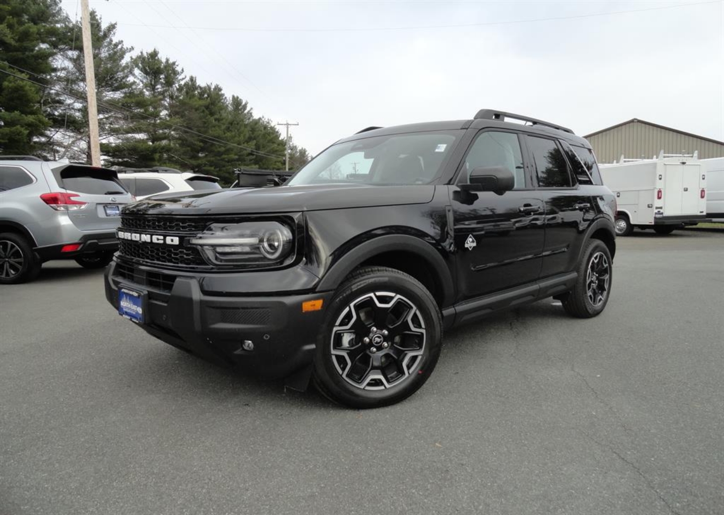 2025 Ford Bronco Sport Outer Banks's photo
