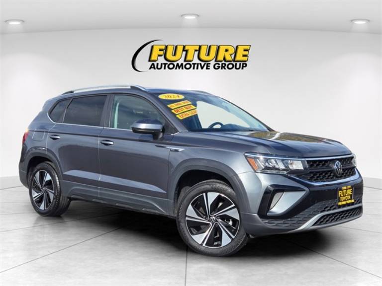 2024 Volkswagen Taos 1.5T SE