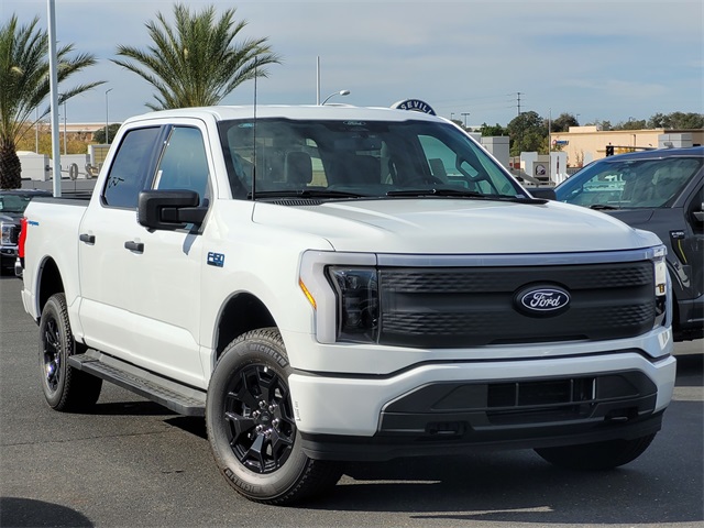 New 2025 Ford F-150 Lightning XLT