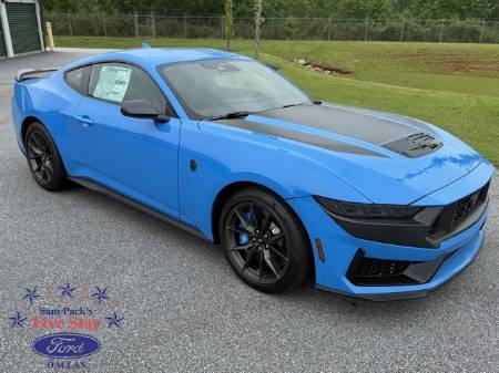 2024 Ford Mustang Dark Horse