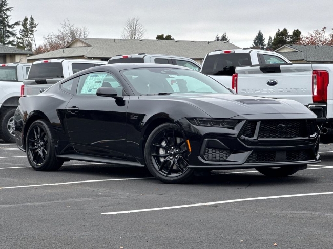 2025 Ford Mustang GT Premium