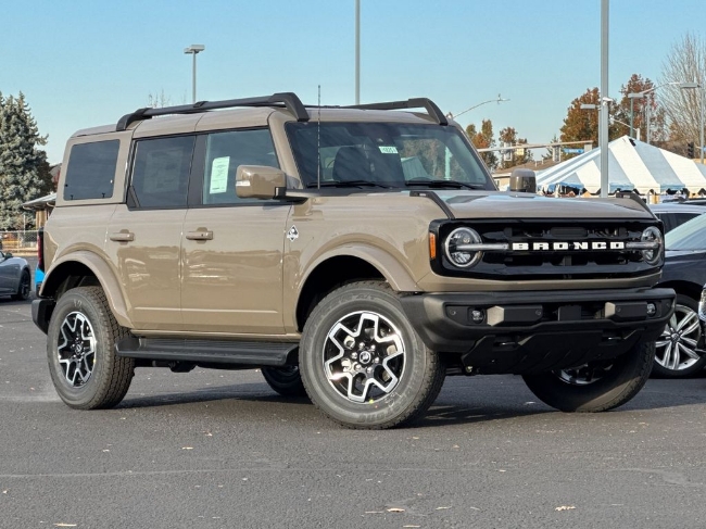 2025 Ford Bronco Outer Banks