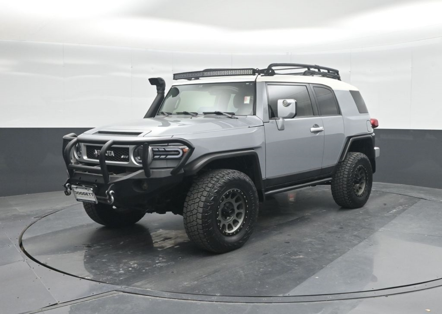 2014 Toyota FJ Cruiser Base's photo