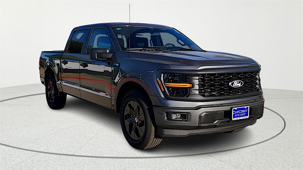 2025 Ford F-150 STX's photo