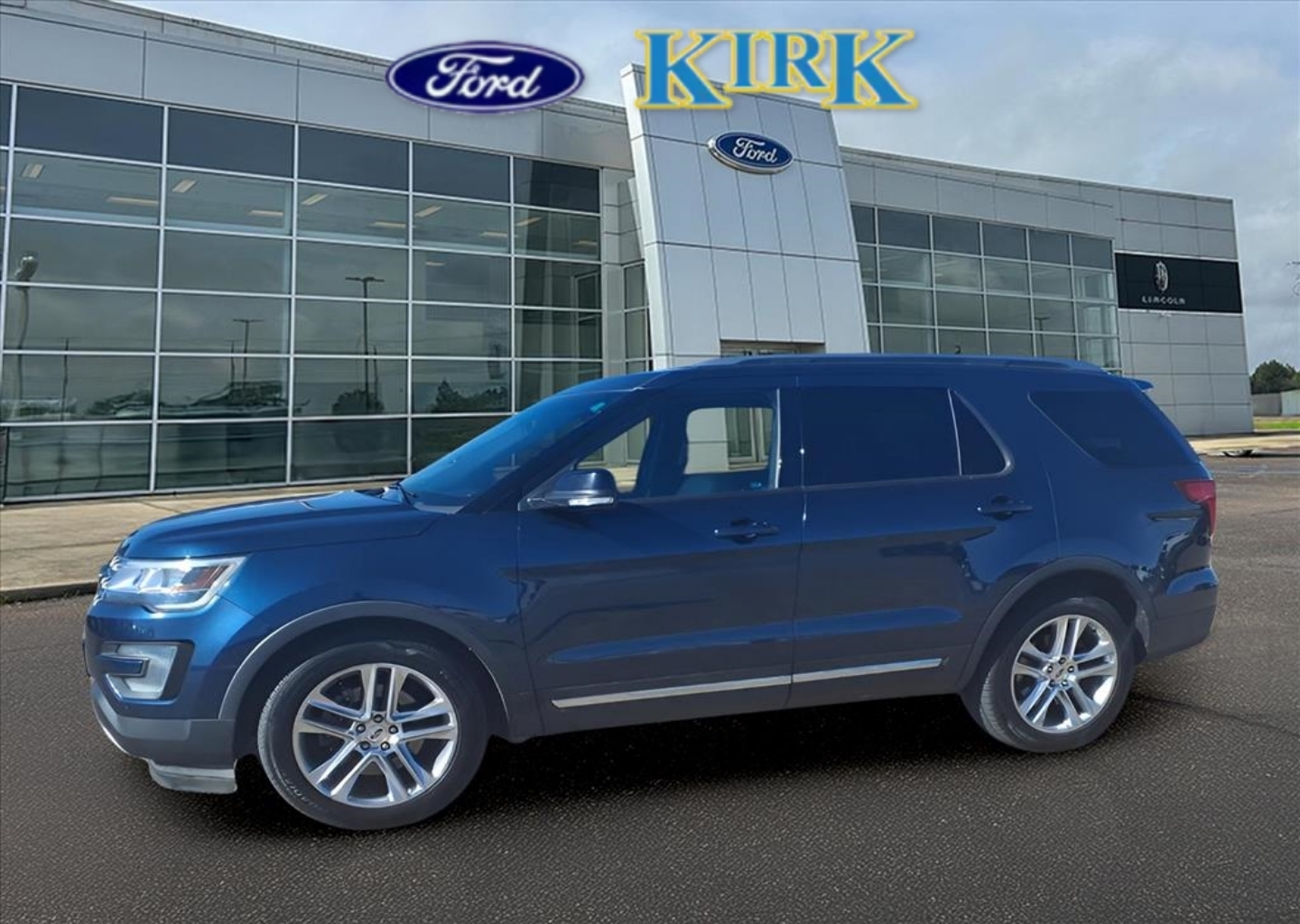 Used 2016 Ford Explorer XLT with VIN 1FM5K7D82GGC01470 for sale in Grenada, MS
