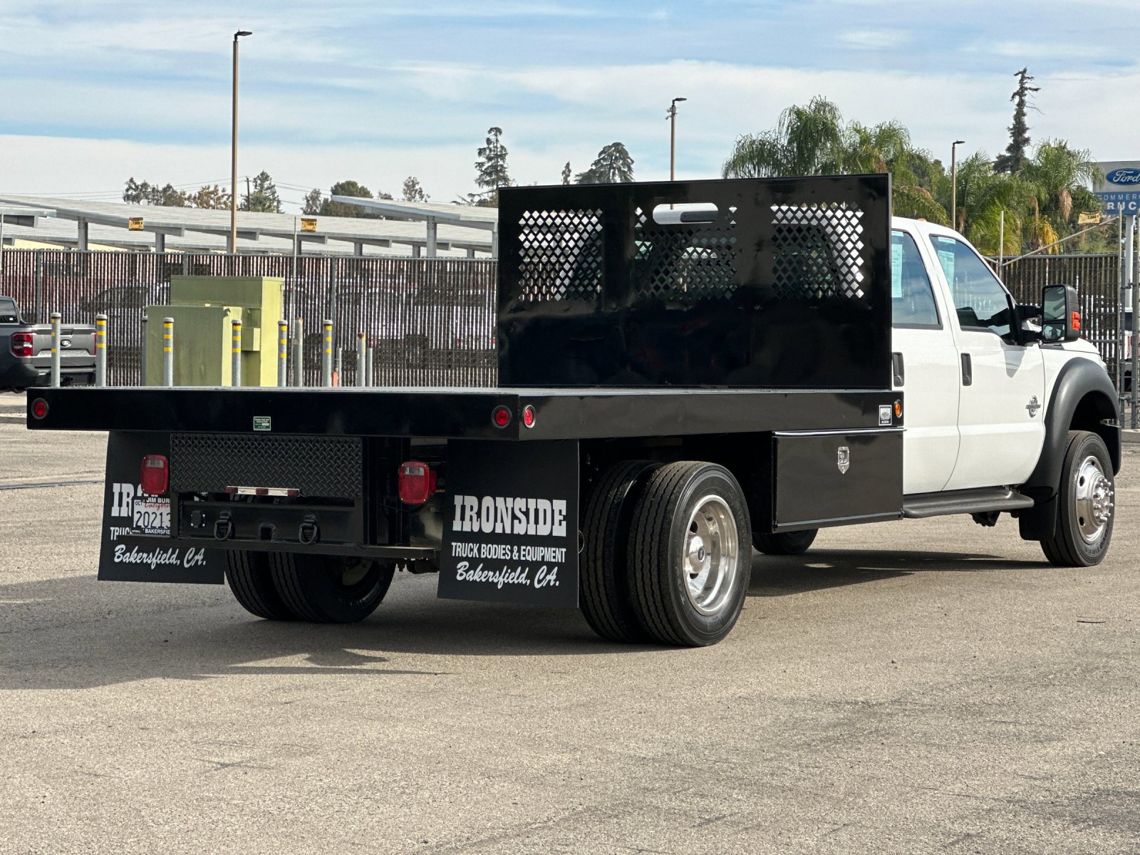 2015 Ford F-550 XL photo 2