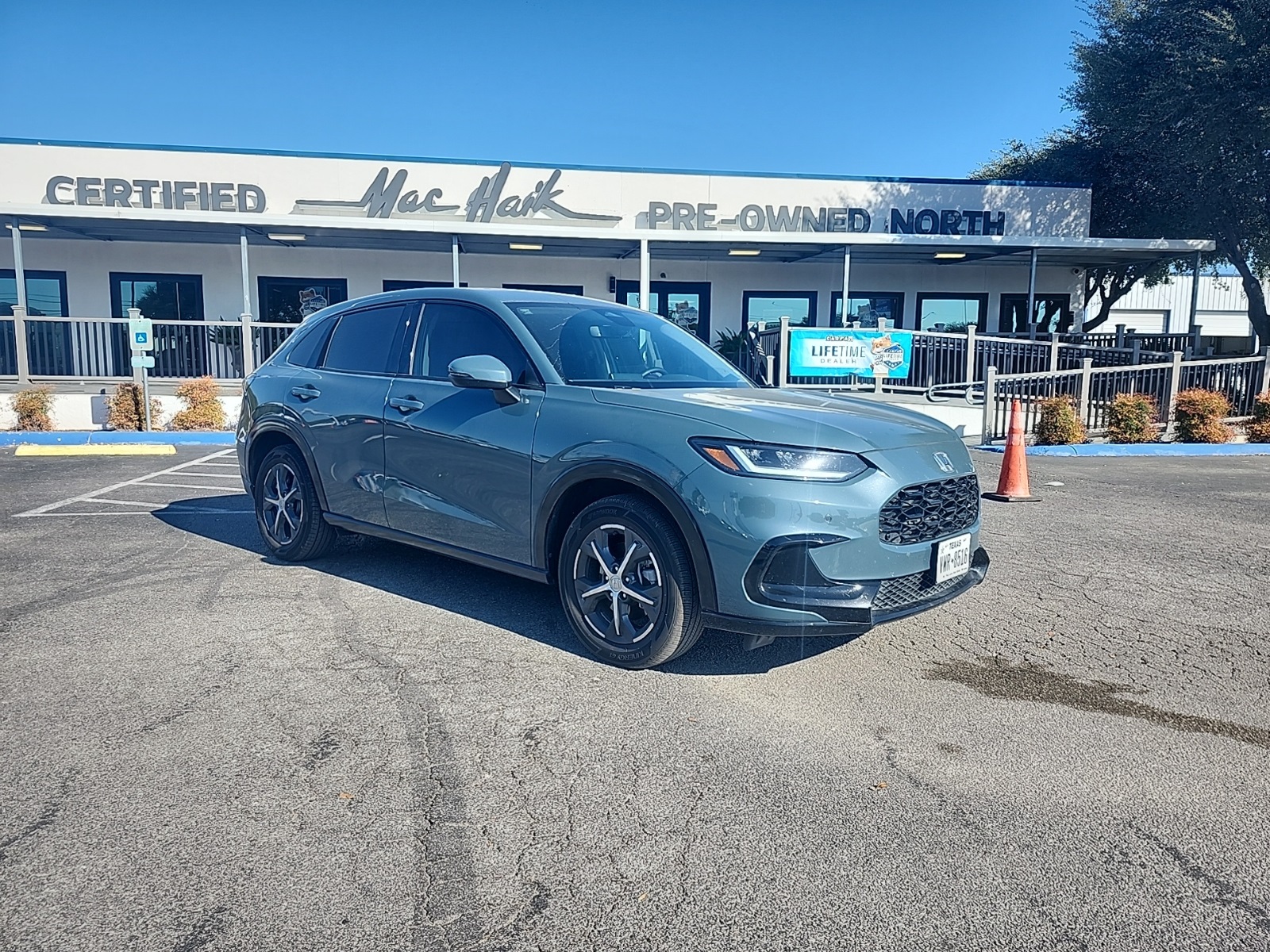 2025 Honda HR-V EX-L's photo