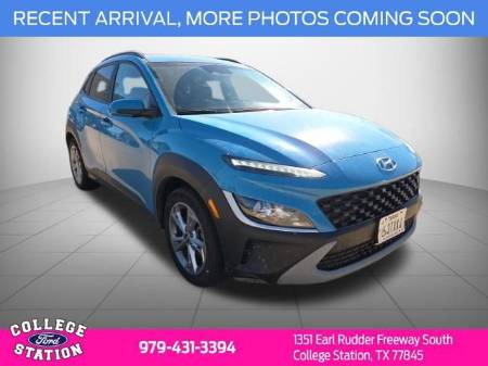 2022 Hyundai Kona SEL