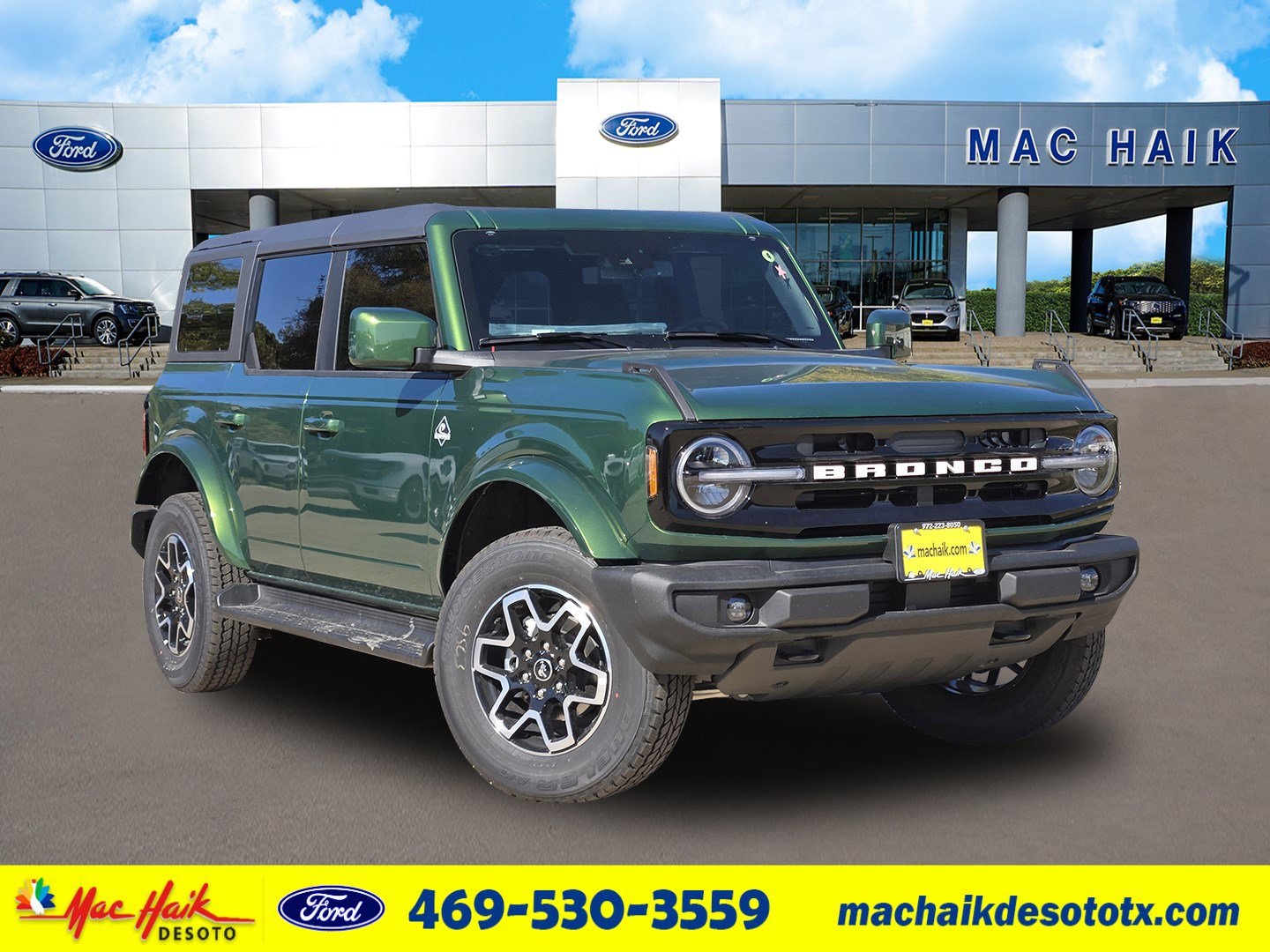 2025 Ford Bronco 4-Door Outer Banks's photo