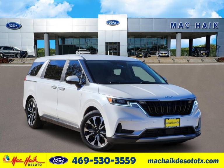 2024 Kia Carnival EX