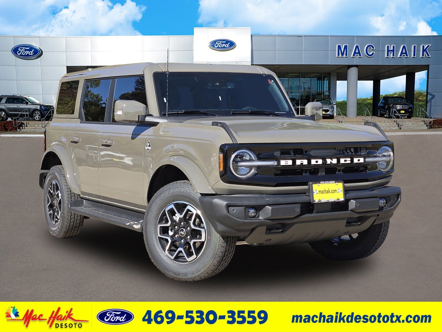 2025 Ford Bronco 4-Door Outer Banks's photo