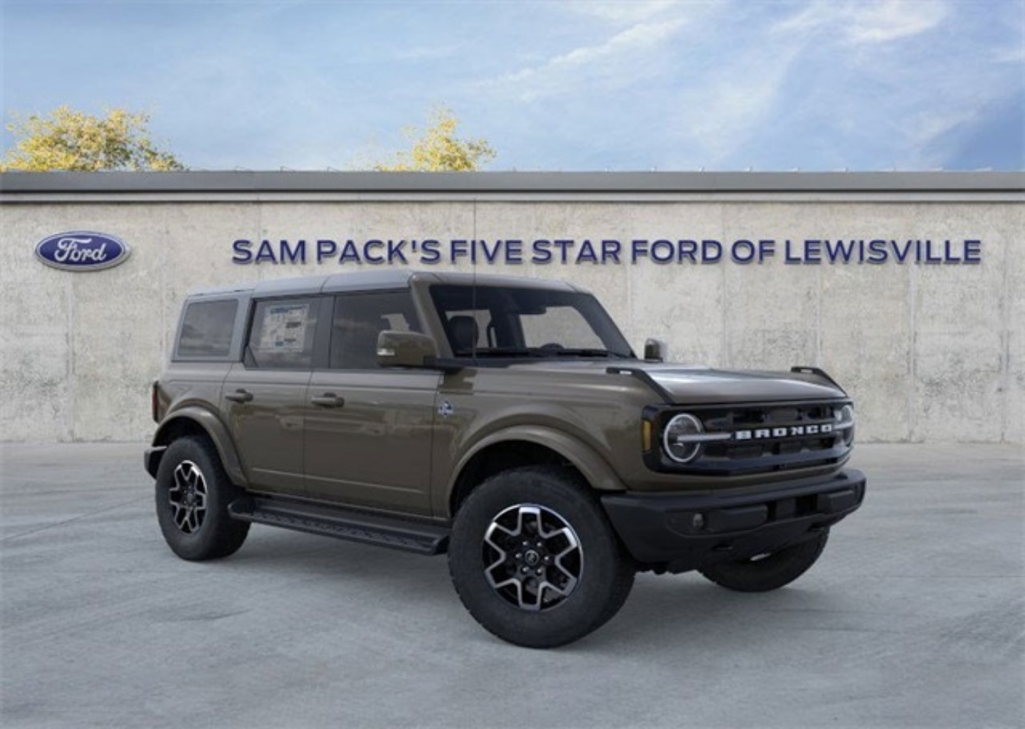 2025 Ford Bronco 4-Door Outer Banks's photo