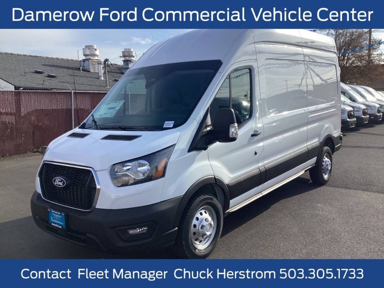 2026 Ford Transit Van Base's photo