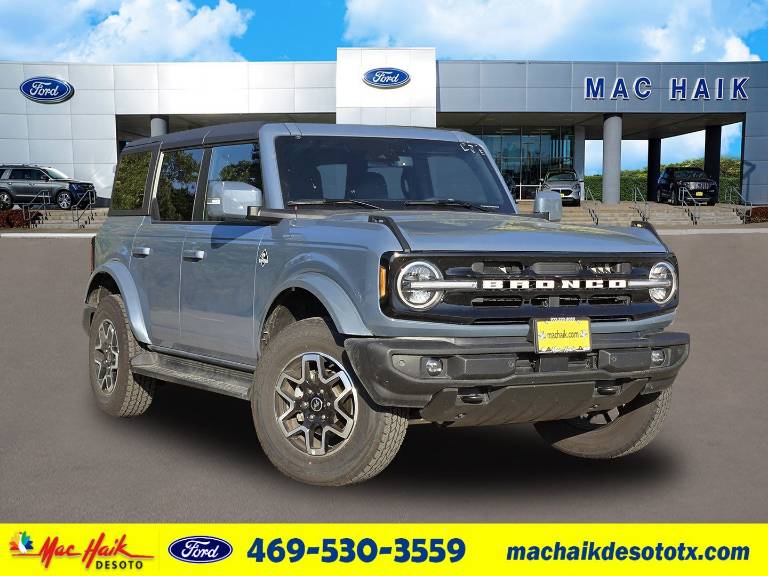 2025 Ford Bronco Outer Banks