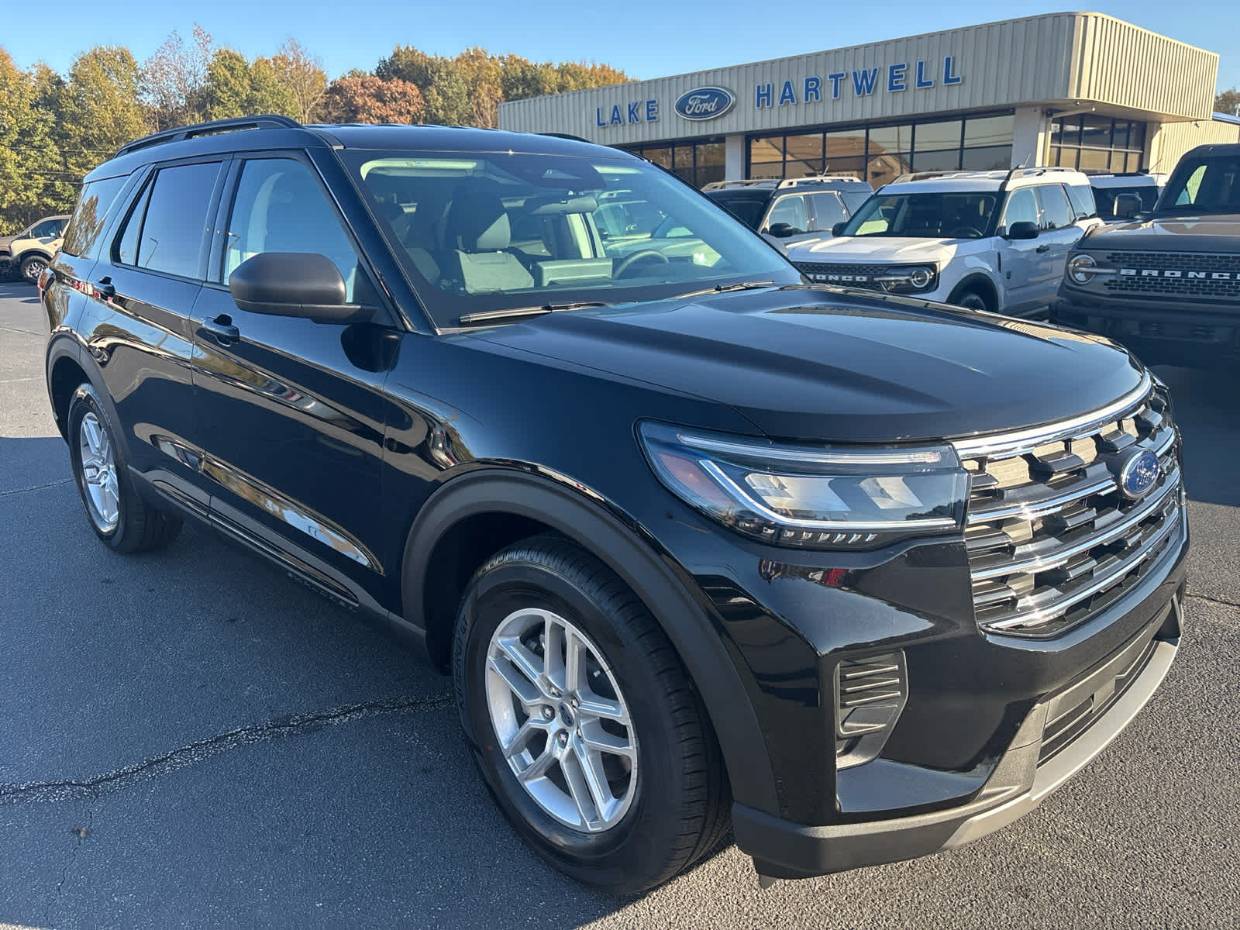 2026 Ford Explorer's photo