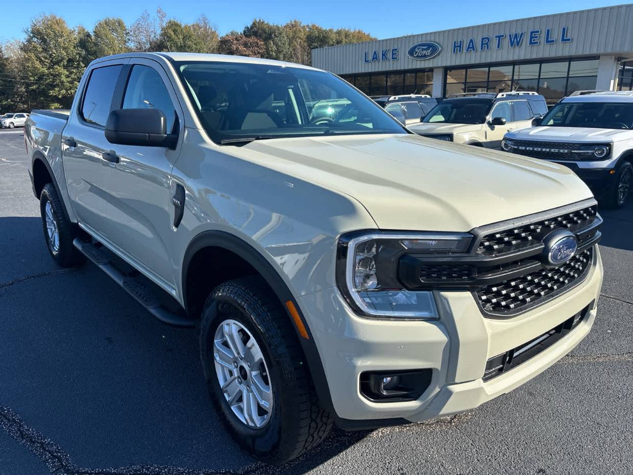 2025 Ford Ranger XL's photo