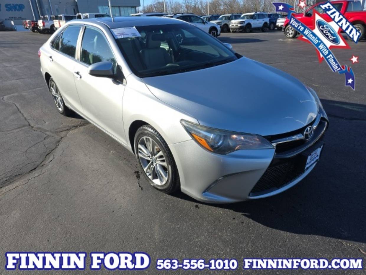 2015 Toyota Camry SE