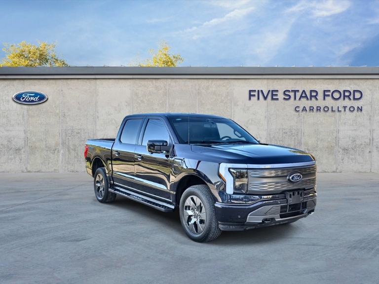 2023 Ford F-150 Lightning LARIAT