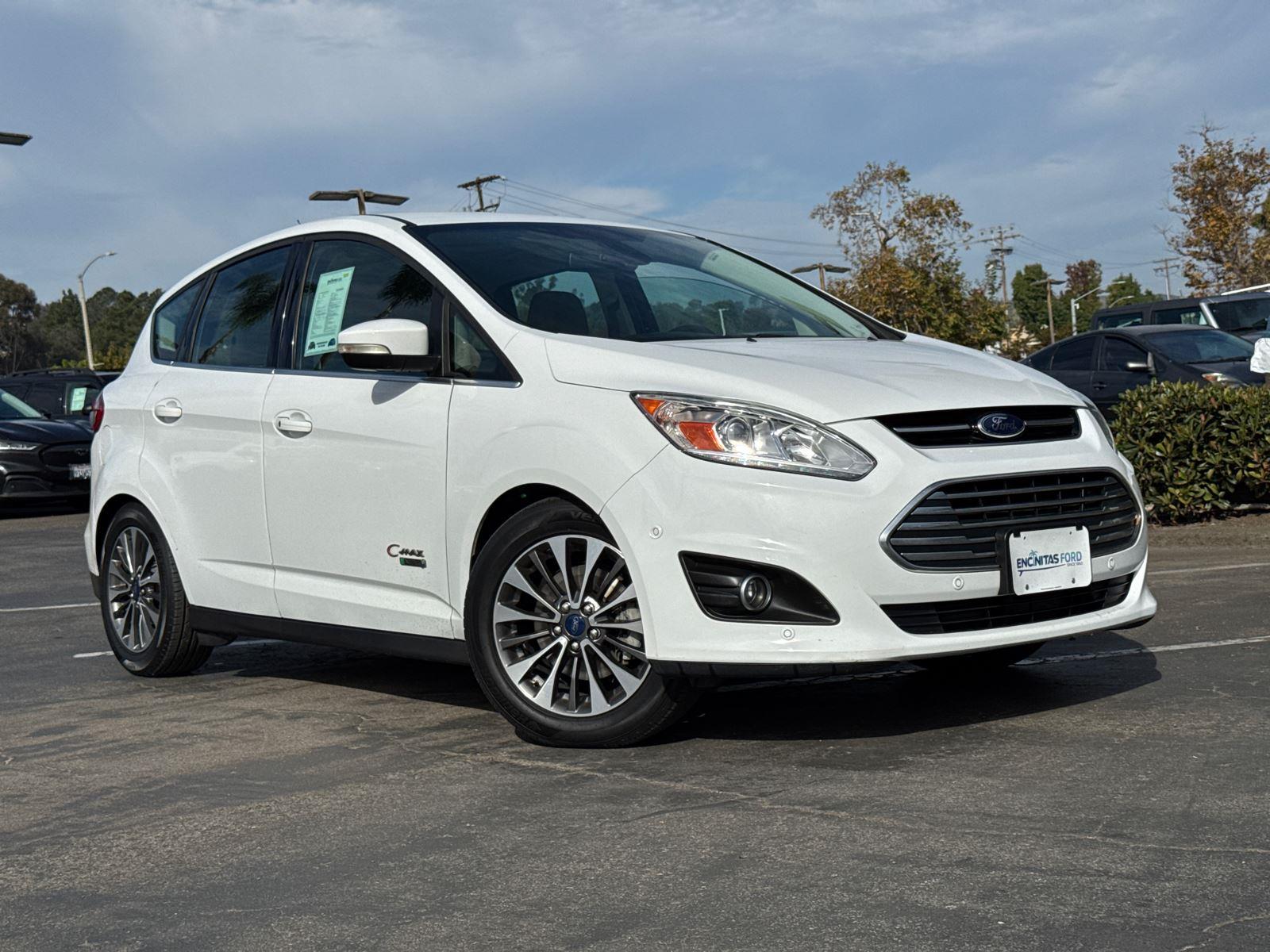 2017 Ford C-Max Energi Titanium photo 2