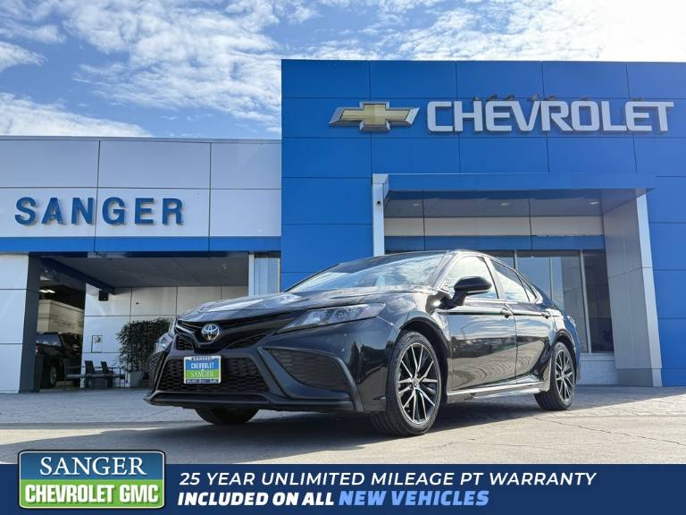 2024 Toyota Camry SE