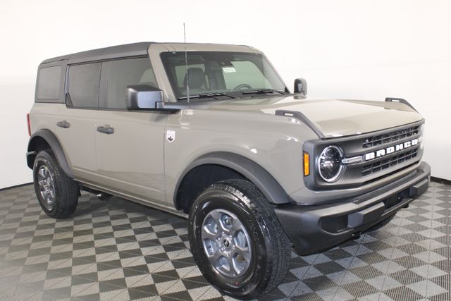 2025 Ford Bronco 4-Door Big Bend's photo